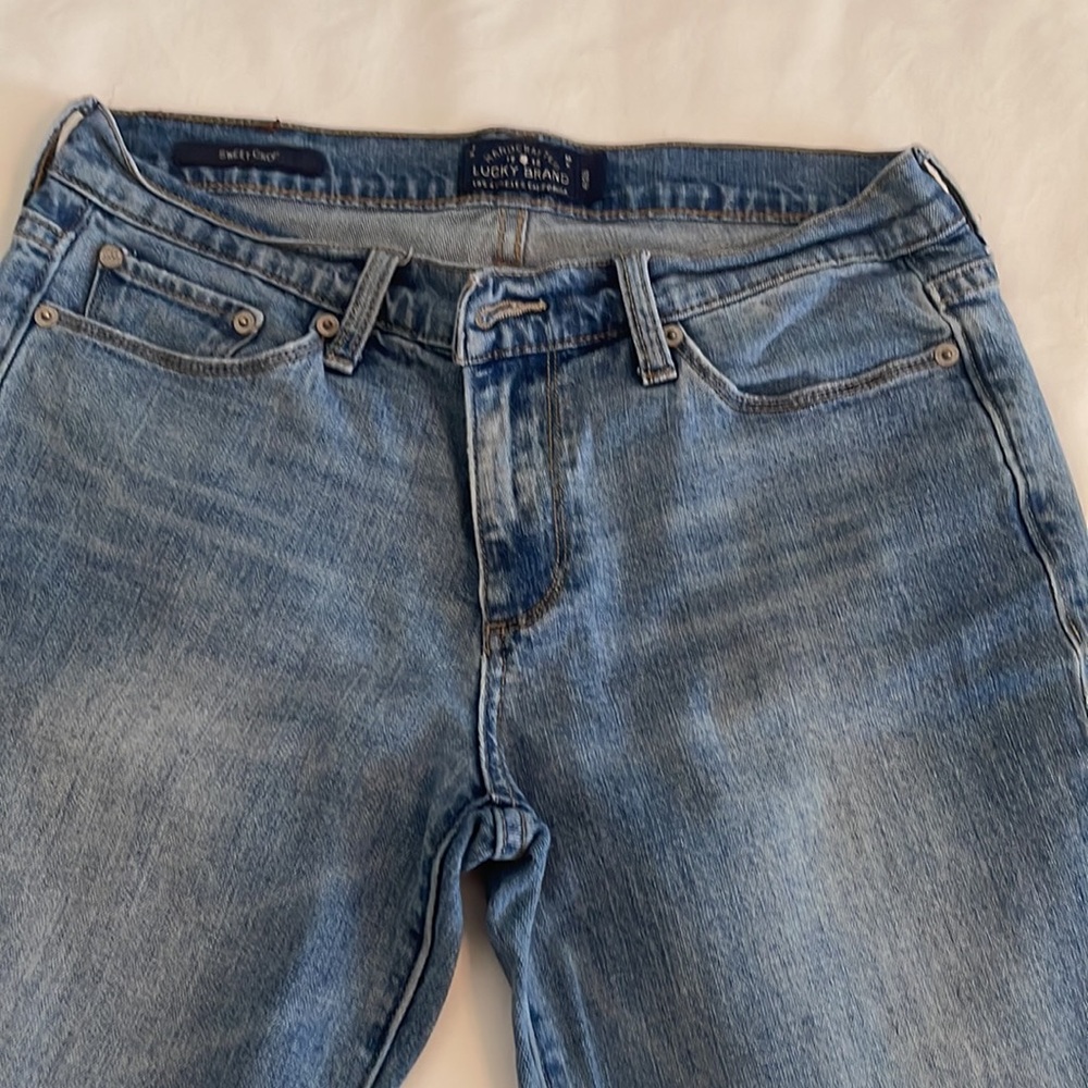 Lucky Brand sweet crop jeans size 6/28